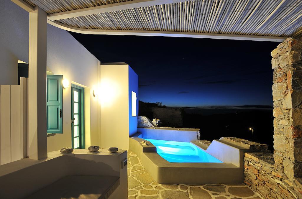 Kifines Suites Folegandros Town Room photo